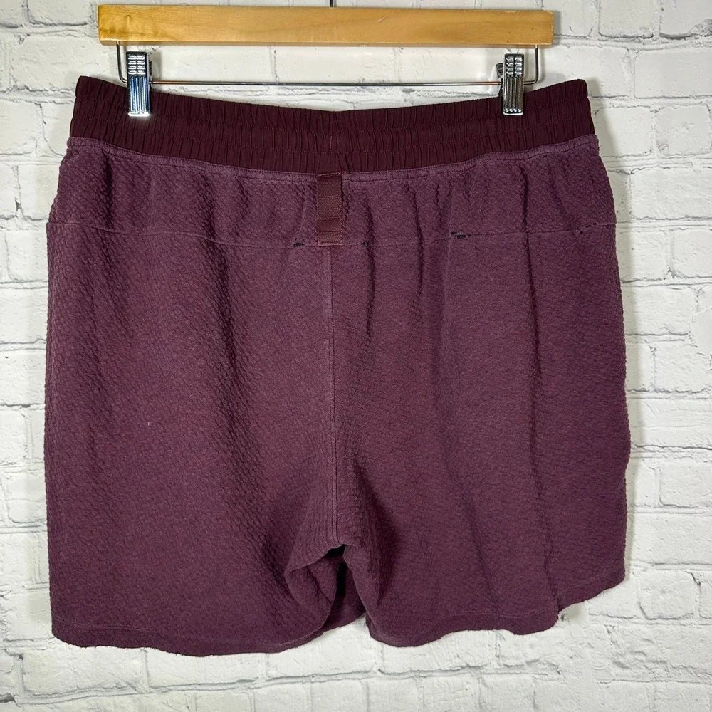 Lululemon Mens At Ease Short Textured Knit‎ Cassis Burgundy Heathered Athletic